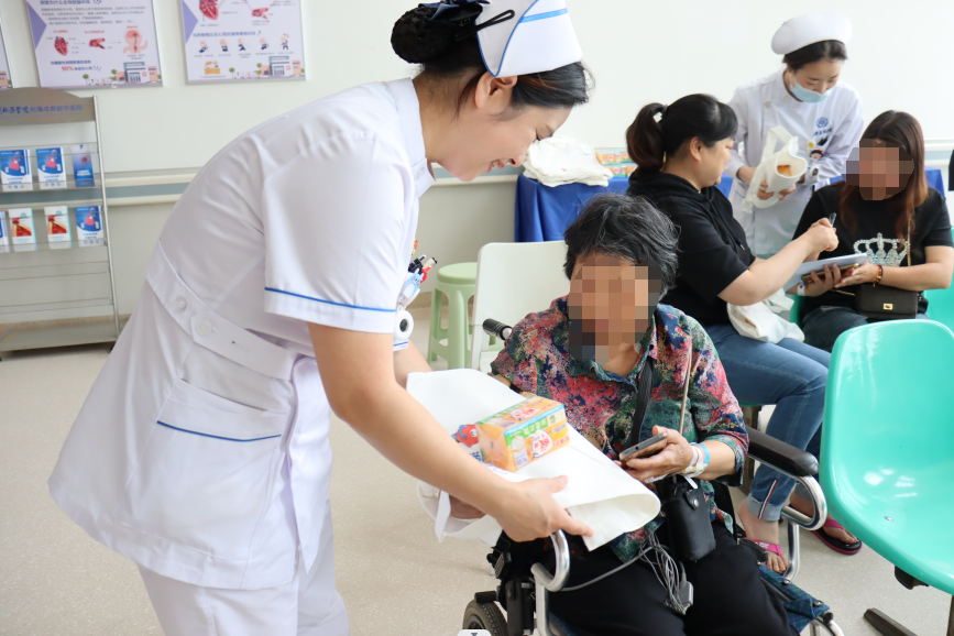 关注血压管理，关爱血管健康——我院心血管内科开展健康知识讲座