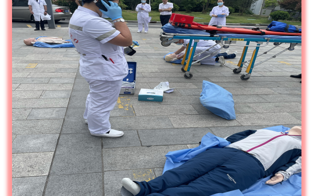 夯实救治能力，提高应急水平——我院组织突发公共卫生事件应急演练！